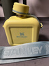 STANLEY不锈钢大容量运动水壶便携简约斜挎水杯739ML 柚黄双十一送礼 实拍图