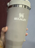 STANLEY保温杯水杯 折叠吸管杯户外运动 高颜值时尚大容量杯子新年礼物 【基础百搭】烟灰- 887ml 实拍图