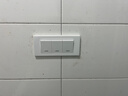 德力西（DELIXI）118型带开关插座白色CD601中号154型专用三位3官方家用墙壁大面板 三开（3开单双控通用） 官网长方形电视墙厨房联排插暗装 实拍图