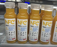 农夫山泉100%纯果汁NFC芒果混合汁300ml*10瓶整箱中秋礼盒鲜果冷压榨饮料 实拍图