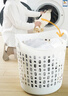 爱丽思（IRIS） 脏衣篓浴室大号脏衣篓塑料洗衣篮装脏衣服污衣篮子桶收纳筐衣篮 【人气】52升白色【3-6人用】 实拍图