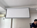 快朵小屋 84英寸16:9白塑电动幕布 投影幕布 投影仪幕布 投影机幕布投影布家用高清投影屏幕【标配遥控器】 实拍图