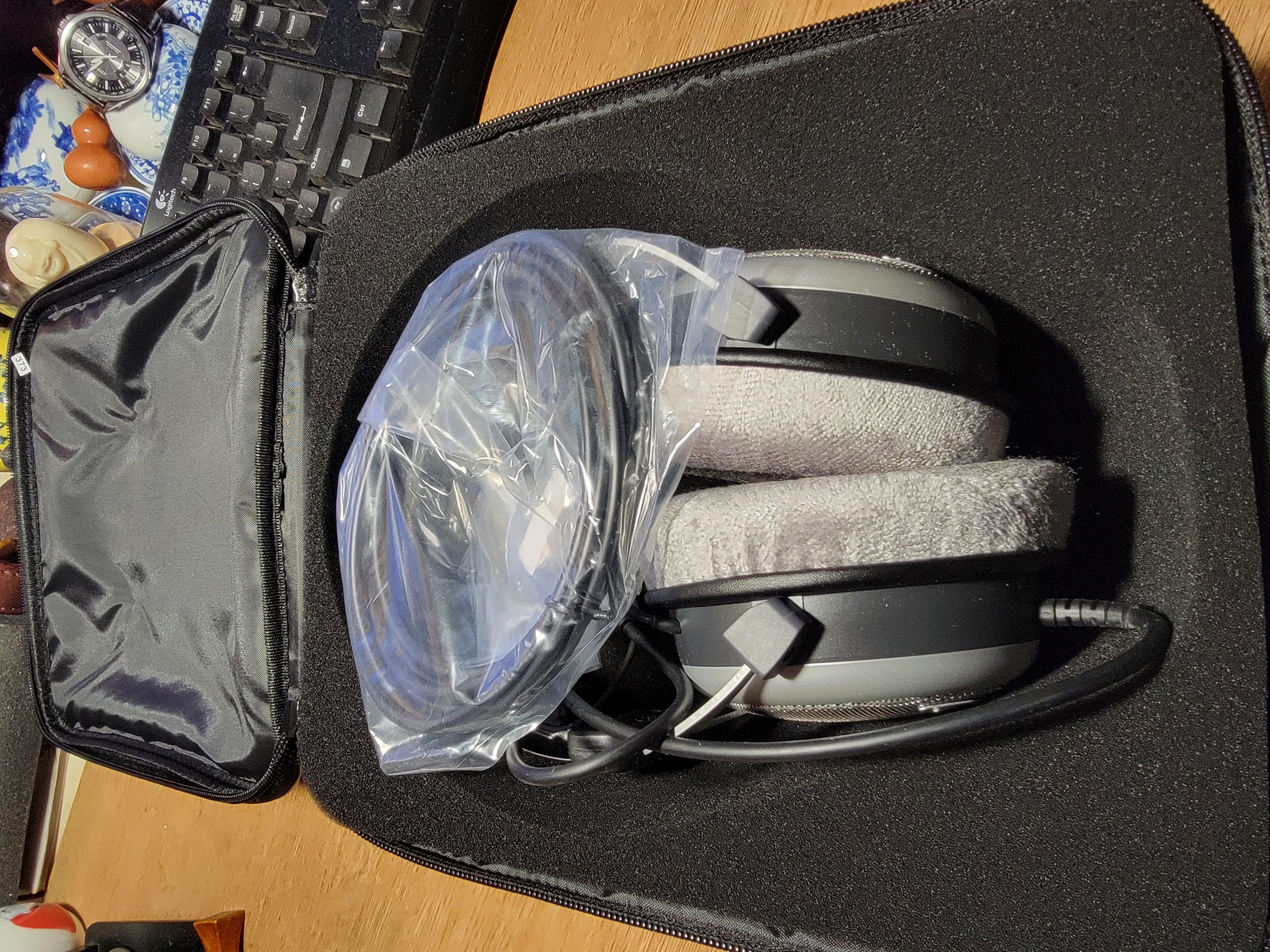 beyerdynamicDT880头戴式高保真耳机半开放式HiFi音乐/立体环绕音效/有线版 【DT880丨600Ω版本】 实拍图