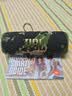 JBL FLIP6 音乐万花筒六代 便携式蓝牙音箱低音炮 防水防尘多台串联 赛道扬声器 独立高音单元 迷彩色 实拍图