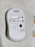 罗技（Logitech）M221 轻音鼠标 无线鼠标 办公鼠标 对称鼠标 带无线微型接收器 米白色 实拍图