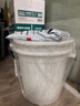 福爱家34升大白桶储水桶大圆桶厨房垃圾桶塑料桶提水桶胶桶 装水约68斤 实拍图