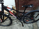千里达（TRINX） X7铝合金山地车自行车禧玛诺22速线控气叉油刹成人男女单车 X7PRO哑黑蓝红 -筒轴 29*15英寸 实拍图