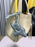 Songmont中号菜篮子系列女设计师款头层牛皮大容量通勤手提包 奶昔白 帆布内胆 现货 实拍图