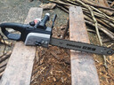 欧莱德电链锯家用伐木锯木工大功率切割机多功能链条锯破冰锯电动农具 16寸家用工业级2链1导免加油可加油两用款 实拍图