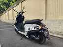ZEEHO极核高性能电摩电动摩托车通勤代步外卖大踏板空间长续航铅酸智能电动车AE4 SE AE4 SE铅酸72V23AH【到店选色】 实拍图