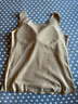 【带胸垫】德绒保暖内衣女保暖背心绒加厚无痕内穿打底带胸垫 【卡其】单件 德绒保暖 3XL (140-160斤) 实拍图