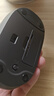 罗技（Logitech）M196 无线蓝牙鼠标 办公鼠标 笔记本商务办公家用 小巧便携 对称手型 石墨灰 实拍图