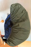 Nsirius防雨罩户外背包双肩包登山包小学生拉杆书包防水套骑行防尘泥袋 军绿色带反光条 20升XS码（适合15-25升） 实拍图