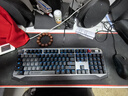 双飞燕（A4TECH）B980 有线机械键盘电竞高端办公家用台式游戏机械键盘血手幽灵光轴 外星球黑 实拍图