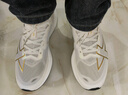 特步【2000公里三代】跑鞋男两千公里三代大魔王跑鞋耐磨透气跑步鞋女 帆白/流金【金榜题名】 41 实拍图