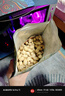 三只松鼠蒜香花生500g/袋 坚果炒货带壳炒制干果即食休闲零食品小吃 实拍图