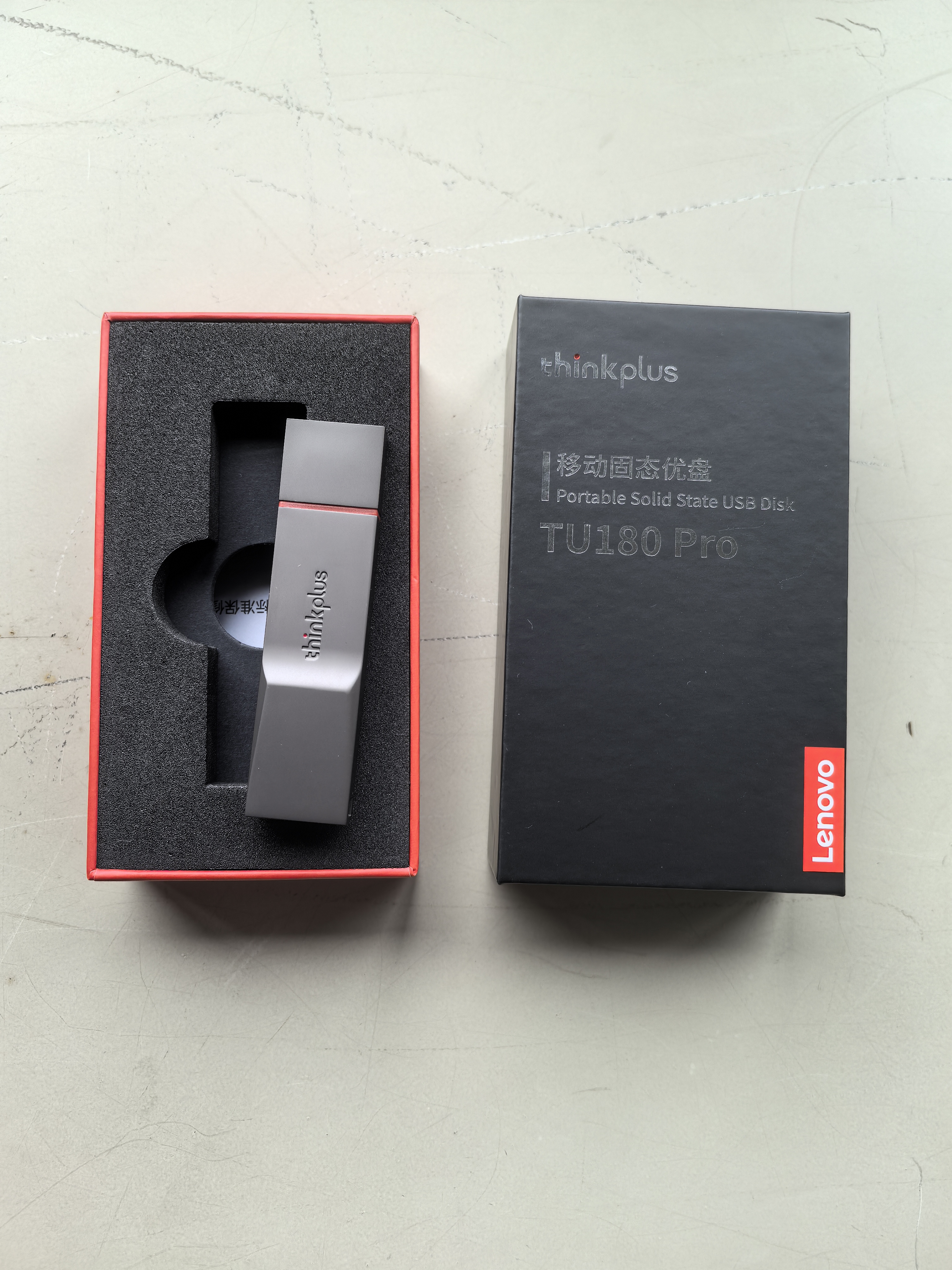 ThinkPlus联想 512GB USB3.2U盘 TU180Pro系列 大容量金属U盘 高品质学习办公必备 实拍图