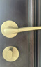 名门 静音门锁室内卧室分体静音锁黑色房门把手实木门锁家用美式锁具 静音雅致金锁+门吸+4寸子母3片 右开 实拍图