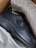 特步男子跑步鞋运动鞋轻便减震防泼水革面跑鞋黑色 实拍图