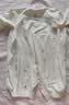 婧麒（JOYNCLEON）婴儿连体衣春秋无骨衣服春装空调服纯棉春款长袖和尚服外出服 樱桃小镇+桃子兔 52cm 实拍图