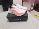 乔丹QIAODAN强风2运动鞋男跑步鞋马拉松专业竞训韧弹回馈中考体测跑鞋 乔丹白/粉  龙行大运-夏思凝同款 42 实拍图