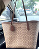 蔻驰（COACH）【品牌直供】女士CITY33经典标志单肩托特包深咖拼黑色CV976 实拍图