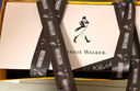 尊尼获加（JOHNNIE WALKER）洋酒 12年黑方黑牌像素游戏礼盒700ml 苏格兰调和型威士忌 实拍图