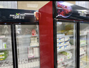 白雪雅竹大容量饮料柜商用冰柜直冷藏展示柜酒水柜纯风冷无霜保鲜柜超市玻璃门冰箱立式啤酒柜 双门下机【直冷】1000*550*2000mm 实拍图