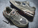 新百伦男鞋2002R运动鞋老爹鞋正品情侣款休闲百搭夏季透气跑步鞋女 2002R元祖灰 43 实拍图