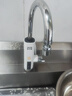 奥克斯（AUX）电热水龙头热水器加热水龙头快速热水变频恒温厨房下进水 【变频恒温】雪山白+漏保插头+万向喷头 实拍图