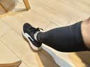 李宁（LI-NING）护小腿羽毛球护腿长筒套防晒冰丝夏篮球运动保护套薄款压力袜 黑色【高弹防滑 速干透气】两只装 L （建议体重110-135斤以内） 实拍图