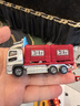 多美卡TOMY合金小汽车模型儿童玩具红白盒85号三菱扶桑运输卡车971986 实拍图