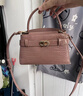 CHARLES&KEITH鳄鱼纹凯莉包手提斜挎婚包包女包生日礼物CK2-50270880-1 BLUSH浅红色 S 实拍图