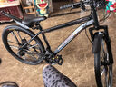凤凰上海凤凰山地车自行车男士女式学生成人变速宽胎越野公路赛单车 【钢架/全套竞速轴承】十刀消黑 26寸24速【建议身高158-188cm】 实拍图