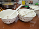 【超级爆品】陶瓷碗高颜值饭碗加厚碗勺套装可爱卡通碗盘餐具套装 幸运熊 两碗两勺 实拍图