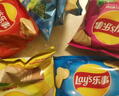 乐事（Lay's）薯片小包装12g多口味原切膨化食品整箱办公室零食大礼包休闲食品 【30包】3~5种多口味混合 实拍图