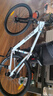 喜德盛（xds）山地自行车黑客350/旭日310 X6铝合金车架21速变速机械碟刹 黑客350白灰色15.5寸（25款） 实拍图