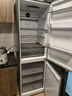 美菱（MeiLing）【收纳师】冰箱402升两门双开门家用超窄小占地小户型可拼接可换门窄门冰箱双变频风冷无霜电冰箱 BCD-402WPCX·典雅灰 实拍图