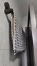 吸盘毛巾架免打孔卫生间置物架浴室毛巾杆壁挂式厕所浴巾收纳挂架 伸缩款透明黑【50-100cm】 实拍图