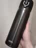 膳魔师（THERMOS）膳魔师真空保温杯550ML弹盖便携TCMB-550-BK黑色 实拍图
