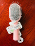 名创优品（MINISO）梳子升级款迷你便携立式气囊梳美发梳造型梳礼物 带清洁刷 粉色 实拍图