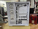 金河田（Golden field）平行世界 白色 游戏电脑台式主机箱 兼容双360水冷 ATX主板/三面快拆/支持背插/270°海景房 实拍图