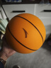 安踏静音篮球3号儿童拍拍球室内无声儿童训练玩具球软皮球静音球 橙色 实拍图