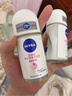 妮维雅（NIVEA）走珠止汗露腋下异味止汗男士滚珠香体液可做香水女士干爽 （女士）淡雅花香50ml双支 实拍图
