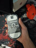 卓威奇亚（ZOWIE GEAR）FK2-DW 白色特别版 无线鼠标 fps游戏鼠标 低背设计 cs2吃鸡lol无畏契约 电竞鼠标小手 指握 实拍图