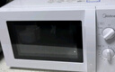 美的（Midea）快捷微波炉 家用小型 360°转盘加热 旋钮操控 易洁内胆（M1-L213B） 实拍图