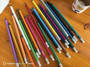 得力（deli）24色六角杆皮头可擦彩铅筒装美术绘画儿童涂鸦手绘易洗可擦女孩儿童礼物HM456-24 实拍图
