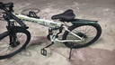 凤凰（Phoenix）可折叠山地车自行车成人男女新款式学生12到18岁变速越野软尾单车 辐条轮/折叠双避震【密封全轴承】钢架肖灰 24寸-24速【身高138-168cm】 实拍图