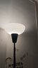宜家（IKEA）TAGARP特佳普落地灯简约现代北欧风客厅用家用实用灯 黑色/白色(灯泡需另购) 实拍图