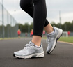 NEW BALANCE7-14岁春季潮酷Y2K运动休闲鞋530KMW 实拍图